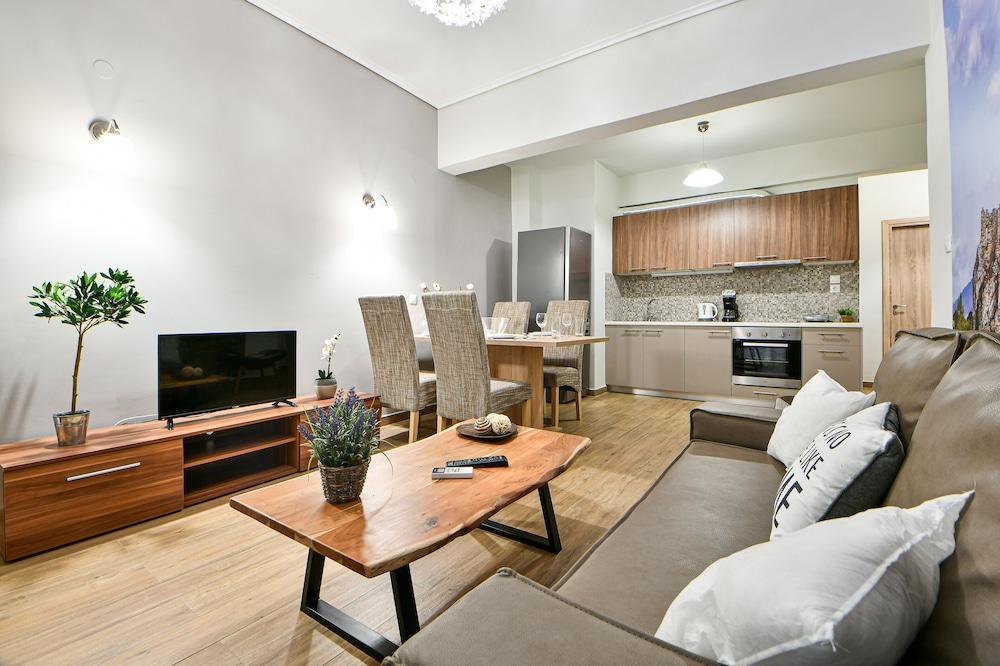 Serene N Modern Renovated Flat 아테네 외부 사진